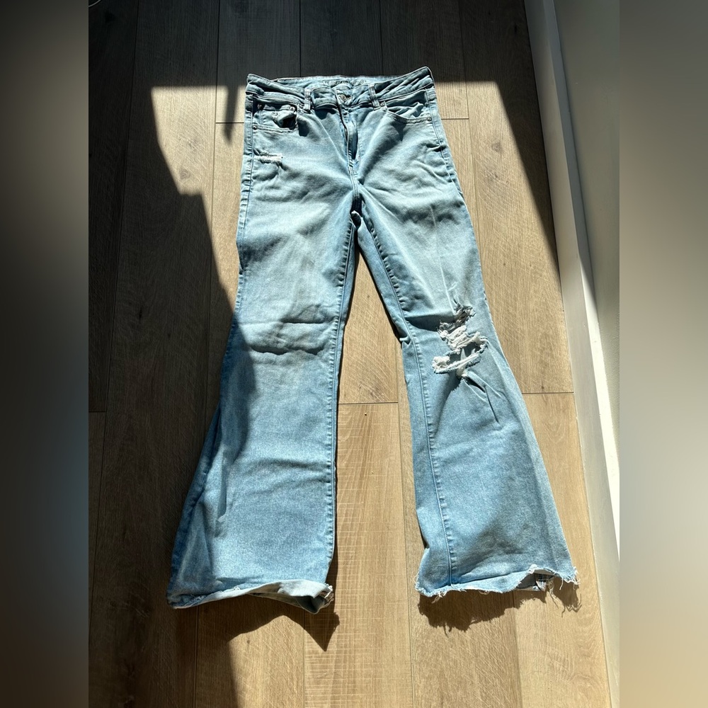 American Eagle Flare Jeans - size 14 Regular